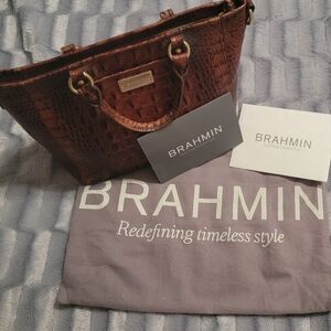 Brahmin Mini Arno Purse **DISCONTINUED**